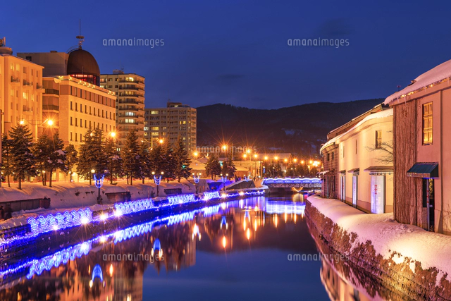 小樽運河の夜景[01010045314]の写真・イラスト素材｜アマナイメージズ
