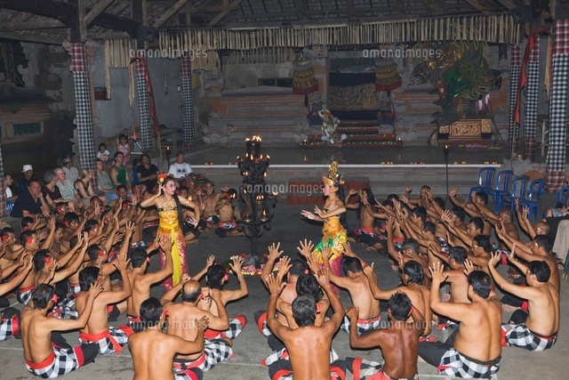 ケチャダンス の写真素材 イラスト素材 アマナイメージズ