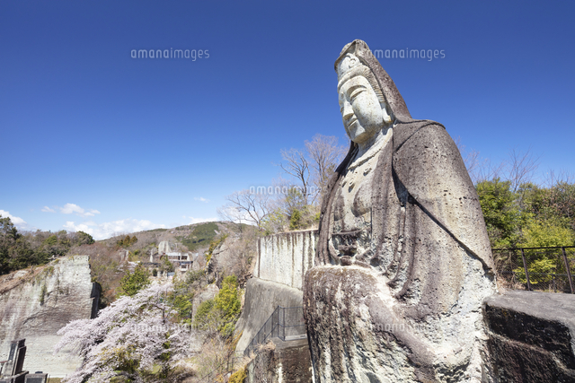平和観音さま　　実物・立体作品　　作品番号 B−3　彫刻家　岩村一博 平和観音さま 実物・立体作品 作品番号 B−3 彫刻家 岩村一博