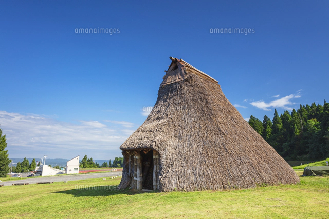 縄文土器の写真素材 ストックフォト アマナイメージズ