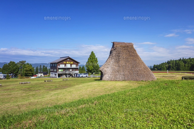 縄文土器の写真素材 ストックフォト アマナイメージズ