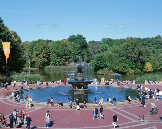 セントラルパークの噴水 ニューヨーク アメリカ の写真素材 イラスト素材 アマナイメージズ