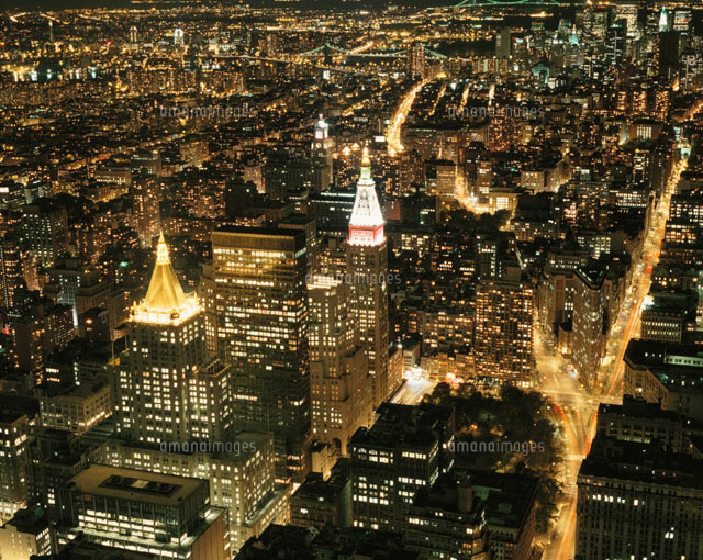 ニューヨーク夜景 アメリカ の写真素材 イラスト素材 アマナイメージズ