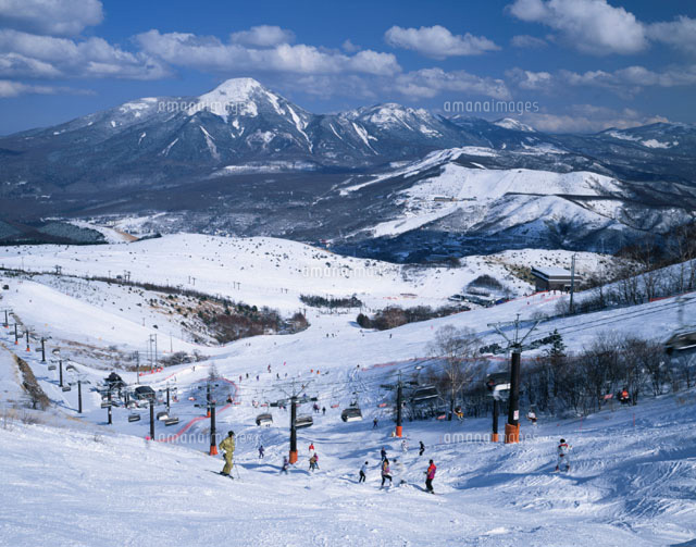 車山高原スキー場の風景 長野県 の写真素材 イラスト素材 アマナイメージズ