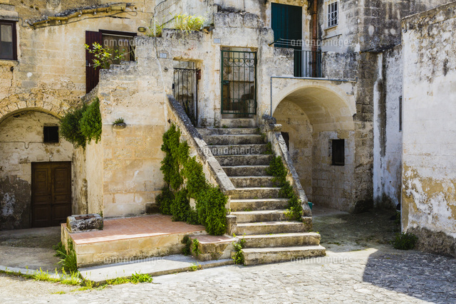 マテーラの旧市街[01881424852]の写真・イラスト素材｜アマナイメージズ