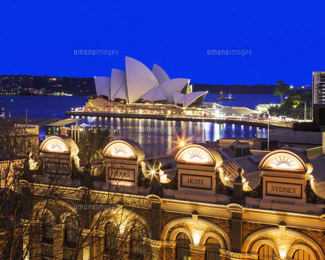 シドニー・オペラハウス 俯瞰 夜景[01888612687]の写真・イラスト素材