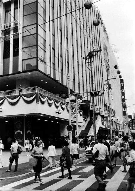 東急百貨店(日本橋)(昭和40年代)[02088000929]の写真・イラスト