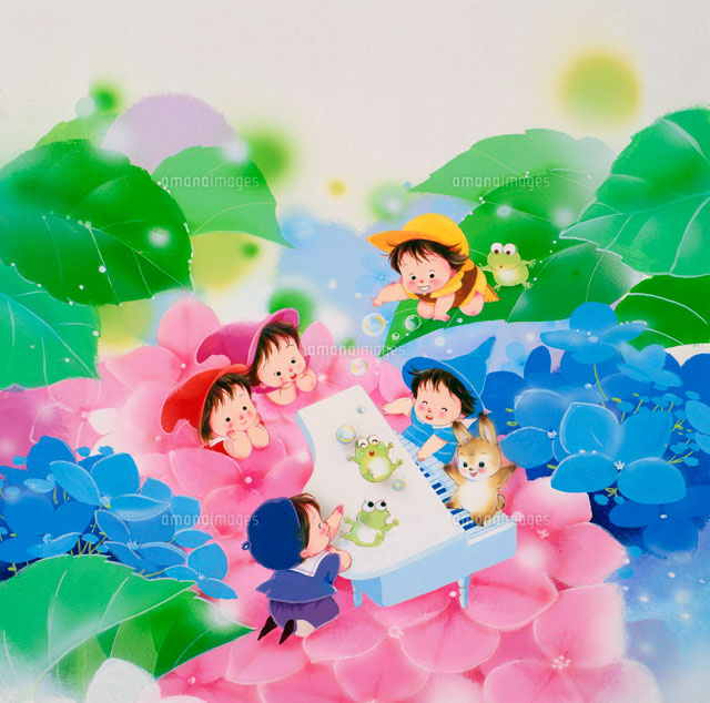 紫陽花の上でピアノ演奏する妖精達[02237005677]の写真・イラスト素材