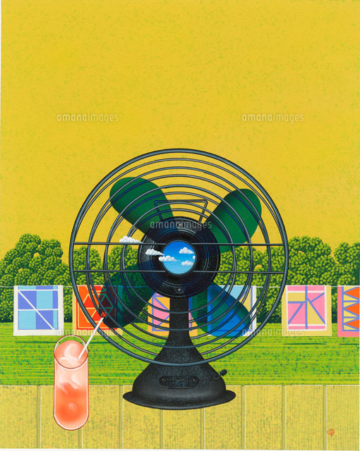 縁側のジュースと扇風機と芝生の庭 の写真素材 イラスト素材 アマナイメージズ