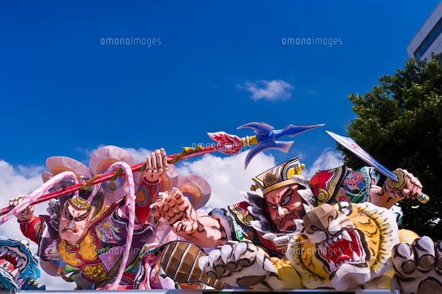 青森ねぶた祭り 昼運行 の写真素材 イラスト素材 アマナイメージズ