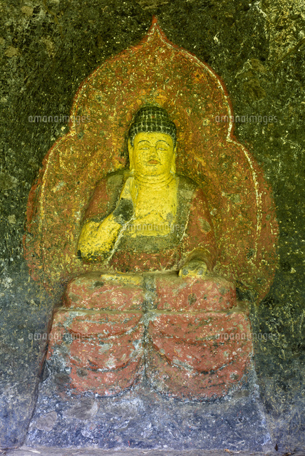 緒方宮迫西石仏の薬師如来[02335007622]の写真・イラスト素材｜アマナ