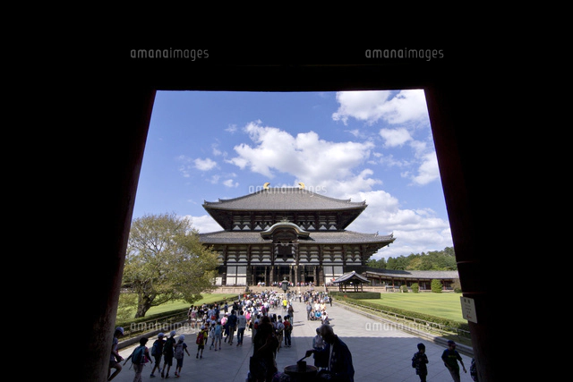東大寺 大仏殿 鴟尾[02387001893]の写真・イラスト素材｜アマナ