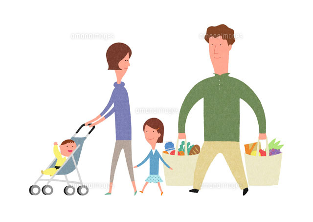 買い物をする家族 の写真素材 イラスト素材 アマナイメージズ