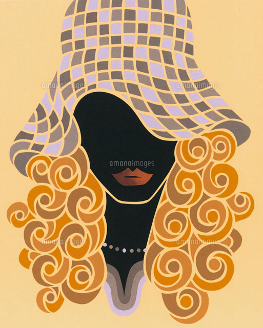 帽子をかぶった巻き髪の女性 の写真素材 イラスト素材 アマナイメージズ