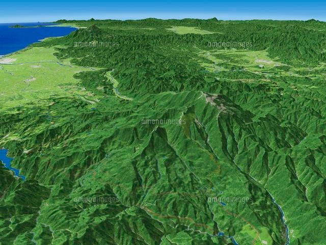 朝日山地より月山 出羽三山を望む の写真素材 イラスト素材 アマナイメージズ