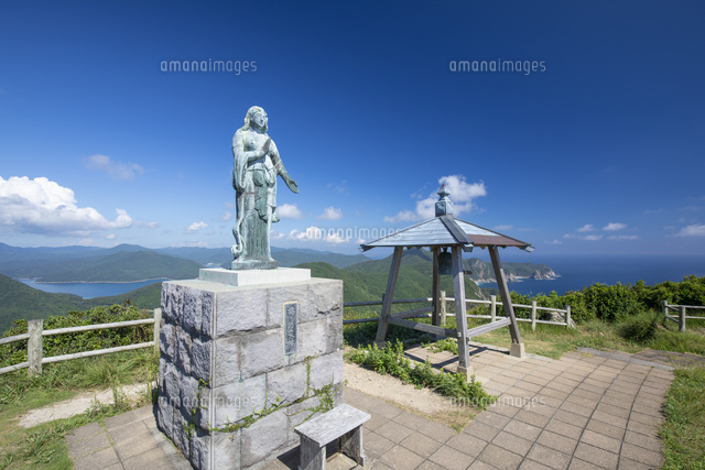 大瀬山の祈りの女神像[02616006189]の写真・イラスト素材｜アマナ