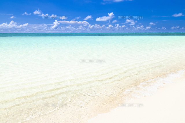 17ENDビーチ[02616009873]の写真・イラスト素材｜アマナイメージズ