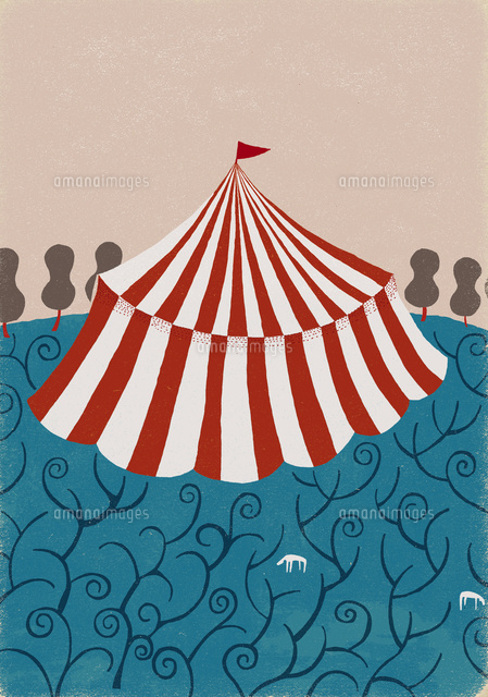 テントのある風景 の写真素材 イラスト素材 アマナイメージズ