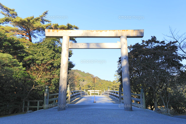 神明鳥居の写真素材 ストックフォト アマナイメージズ