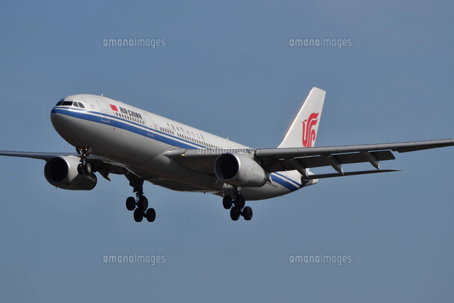 エアバスA321,中国南方航空[02772001157]の写真・イラスト素材｜アマナ