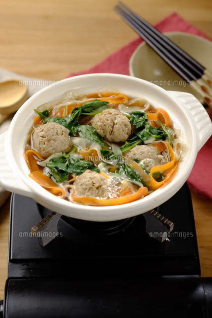 いわしつみれ鍋 の写真素材 イラスト素材 アマナイメージズ いわしつみれ鍋 の写真素材 イラスト素材 アマナイメージズ