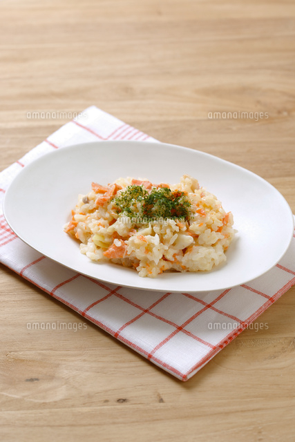 しゃけの味噌ドリア の写真素材 イラスト素材 アマナイメージズ