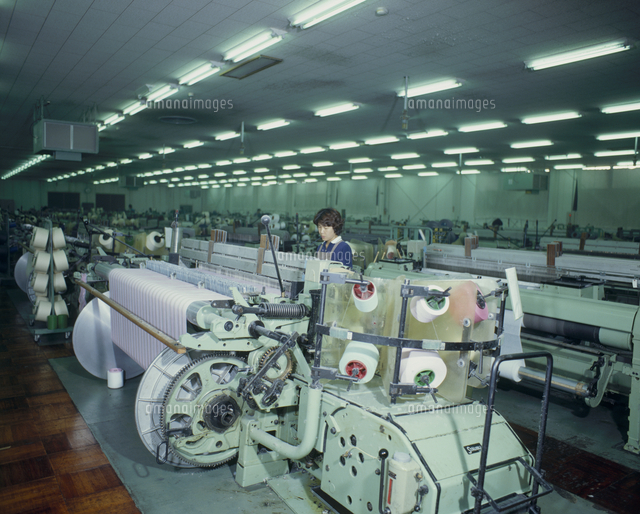 織物工場 の写真素材 イラスト素材 アマナイメージズ