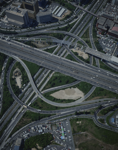 中国自動車道と千里インターチェンジ の写真素材 イラスト素材 アマナイメージズ