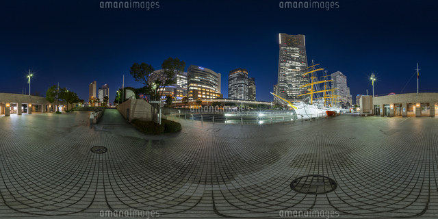 横浜みなとみらい 日本丸メモリアルパークの夜景 の写真素材 イラスト素材 アマナイメージズ 横浜みなとみらい 日本丸メモリアルパークの夜景 の写真素材 イラスト素材 アマナイメージズ