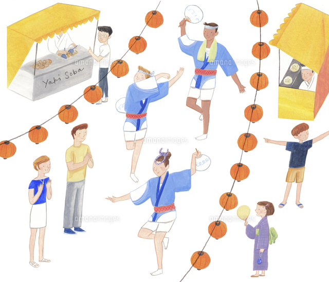 阿波踊りに参加する外国人とそれを見る観客とお祭り屋台 の写真素材 イラスト素材 アマナイメージズ