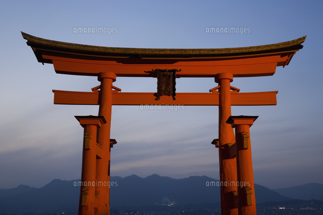 The vermillion coloured floating torii gate (O-Torii) (Grand Gate 