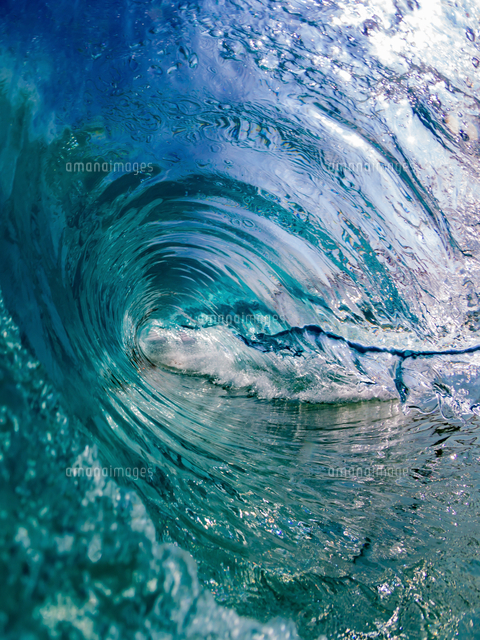 Anatomy Of A Wave 中から見た波 の写真素材 イラスト素材 アマナイメージズ Anatomy Of A Wave 中から見た波 の写真素材 イラスト素材 アマナイメージズ