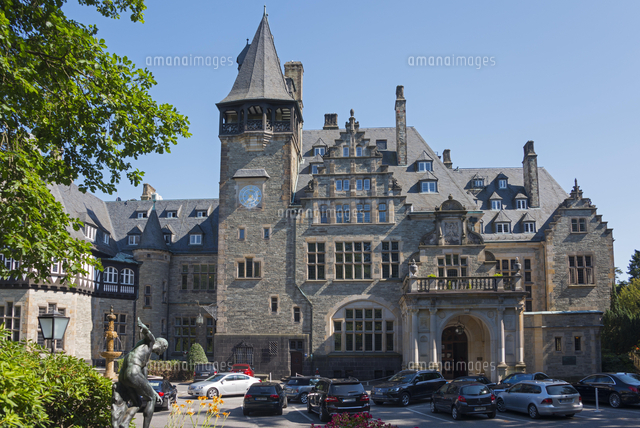 Castle Hotel Kronberg Friedrichshof Castle Kronberg Im の写真素材 イラスト素材 アマナイメージズ Castle Hotel Kronberg Friedrichshof Castle Kronberg Im の写真素材 イラスト素材 アマナイメージズ