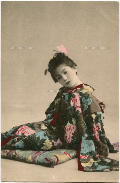 手彩色絵葉書 明治時代～大正初期 女性肖像[20086001640]の写真
