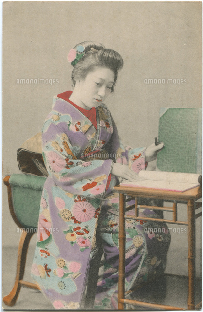 手彩色絵葉書 明治時代 大正初期 女性肖像 の写真素材 イラスト素材 アマナイメージズ