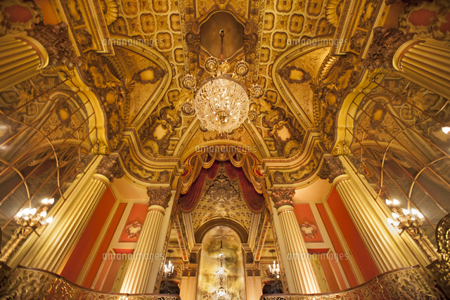 Los Angeles, California. USA. The resplendant interior of the famous ...