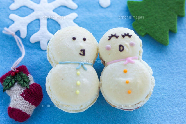 マカロンの雪だるま[21002000111]の写真・イラスト素材｜アマナイメージズ