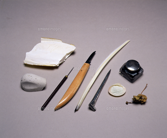 Writing tools and materials used in manuscript production[22040079360]の