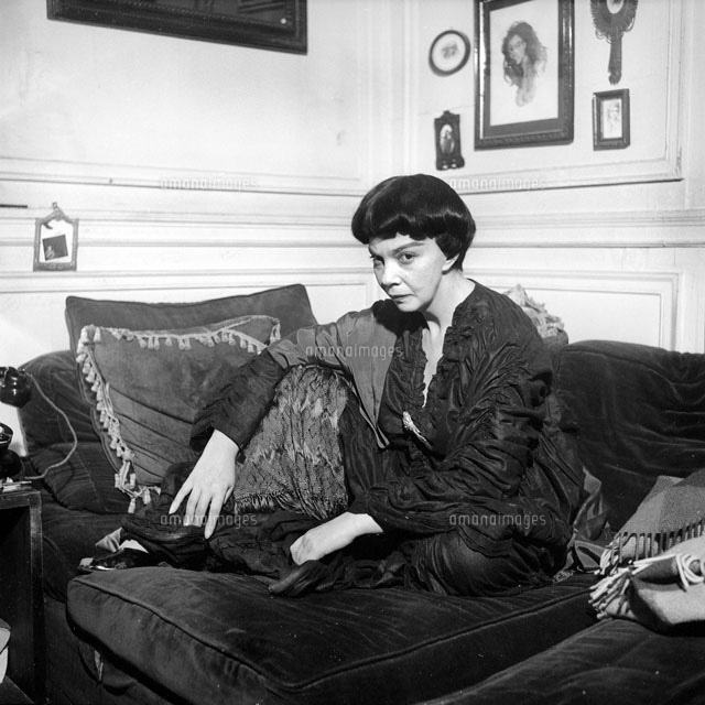 レオノール・フィニ - Wikipedia レオノール・フィニー 女性