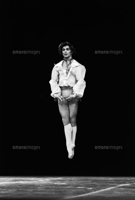 ルドルフ・ヌレエフ写真集 ルドルフ・ヌレエフ写真集 ルドルフ・ヌレエフへのオマージュ」ガラ