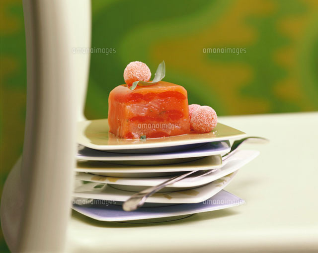 Fruit terrine with agar[22199023542]の写真素材・イラスト素材｜アマナイメージズ