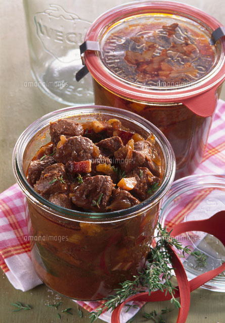 Venison ragout in preserving jars[22199029550]の写真素材・イラスト素材｜アマナイメージズ
