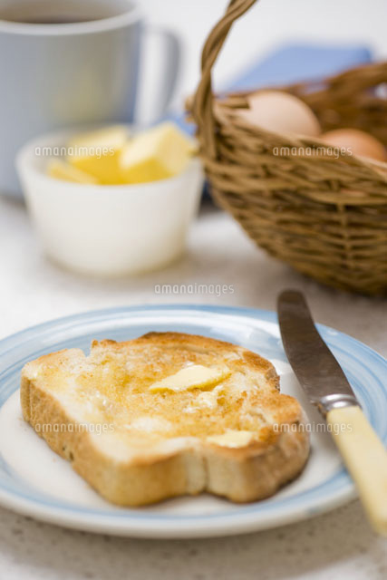 Buttered toast[22199054568]の写真素材・イラスト素材｜アマナイメージズ