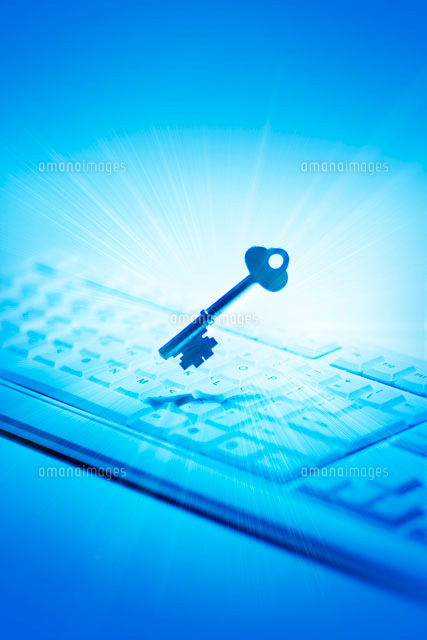 宙に浮く鍵とキーボード の写真素材 イラスト素材 アマナイメージズ 宙に浮く鍵とキーボード の写真素材 イラスト素材 アマナイメージズ