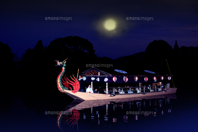 京都府 大覚寺 観月の夕べ の写真素材 イラスト素材 アマナイメージズ