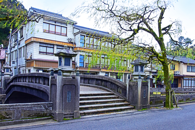 兵庫県 豊岡市 城崎温泉 冬 の写真素材 イラスト素材 アマナイメージズ