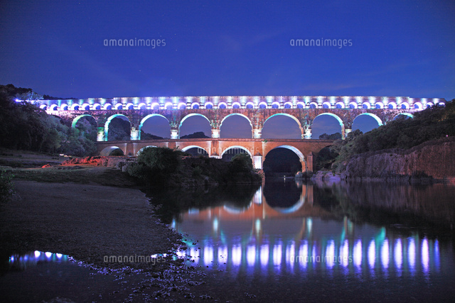 フランス ポン・デュ・ガール（ローマの水道橋）[22585004100]の写真