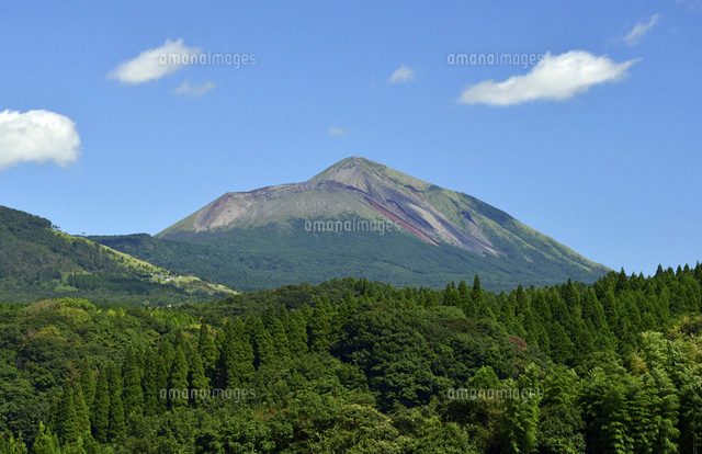 霧島連山「韓国岳から高千穂の峰」[22995000563]の写真・イラスト素材