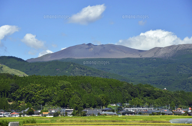 霧島連山「韓国岳から高千穂の峰」[22995000563]の写真・イラスト素材