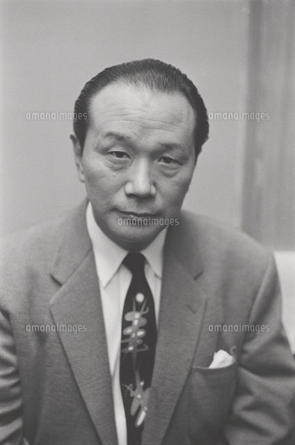 岡本太郎 の写真素材 イラスト素材 アマナイメージズ